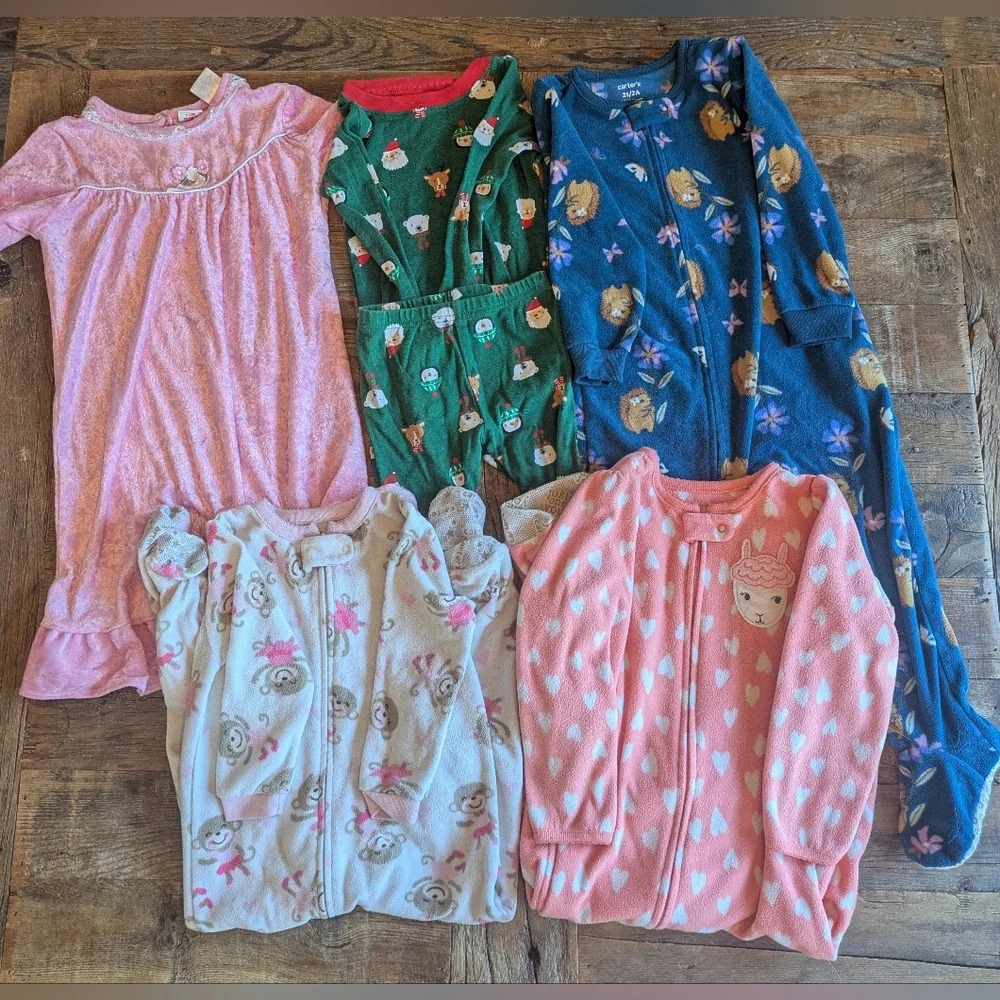 Carter's Pajama Lot Fleece Foot Nightgowns Sizes Vary